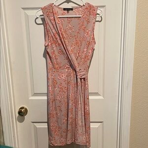Chic Floral Midi Dress in Pink and Orange